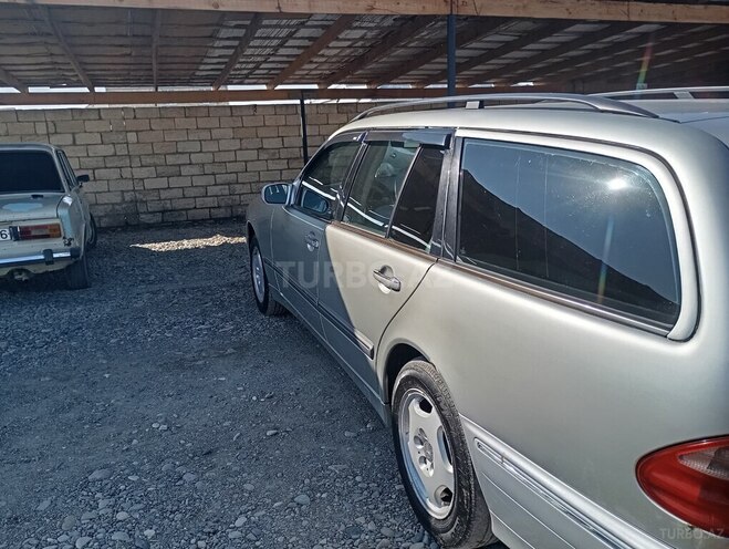 Mercedes E 240 1999, 240,000 km - 2.4 l - İmişli