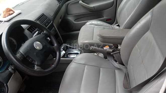 Volkswagen Jetta 2005, 356,270 km - 2.0 l - Bakı