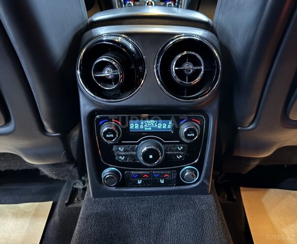 Jaguar XJ-16
