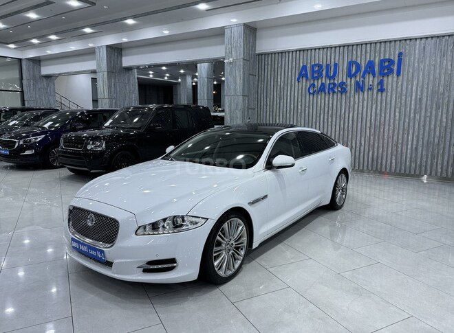 Jaguar XJ-1