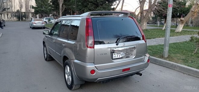 Nissan X-Trail 2004, 225,000 km - 2.2 л - Bakı