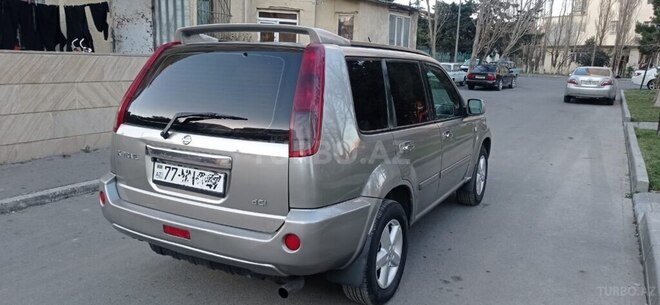 Nissan X-Trail 2004, 225,000 km - 2.2 л - Bakı
