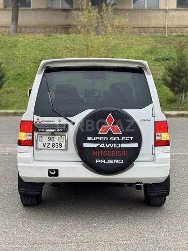 Mitsubishi Pajero io 1999, 344,000 km - 1.8 l - Bakı