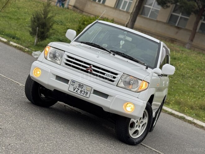 Mitsubishi Pajero io 1999, 344,000 km - 1.8 l - Bakı