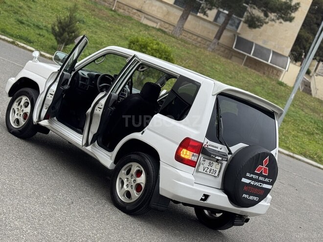 Mitsubishi Pajero io 1999, 344,000 km - 1.8 l - Bakı
