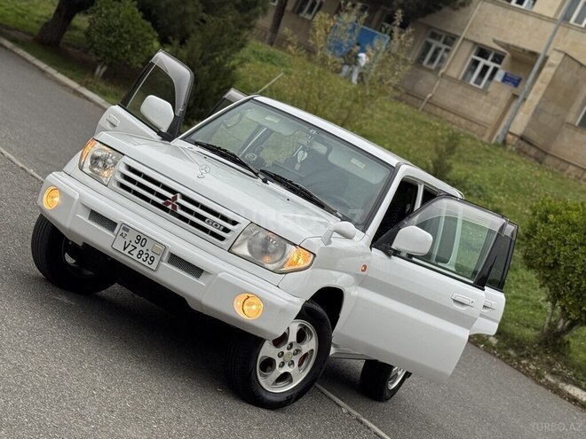 Mitsubishi Pajero io 1999, 344,000 km - 1.8 l - Bakı