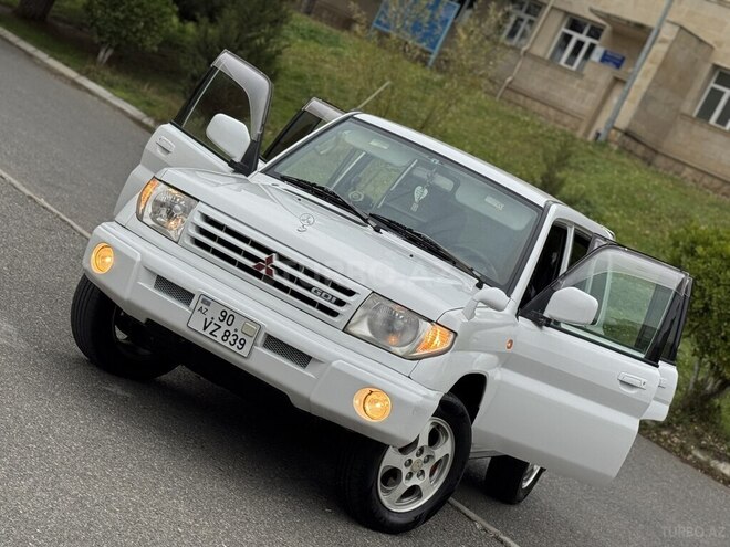 Mitsubishi Pajero io 1999, 344,000 km - 1.8 l - Bakı