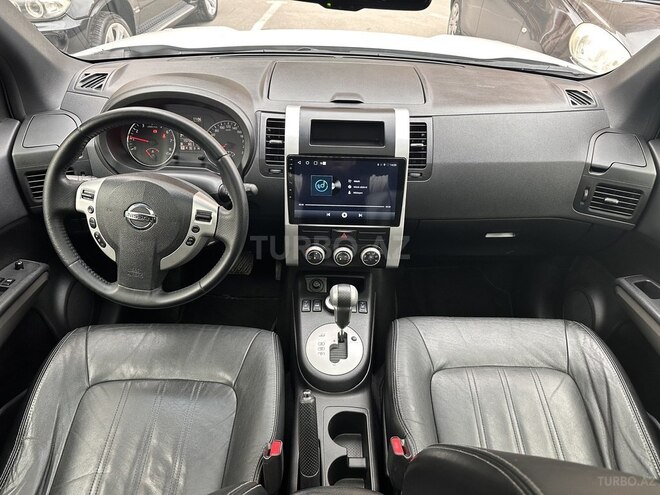 Nissan X-Trail-13