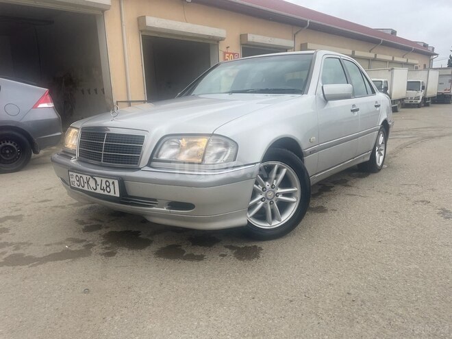 Mercedes C 180 1999, 285,000 km - 1.8 l - Bakı