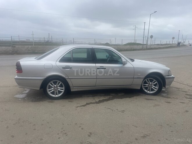 Mercedes C 180 1999, 285,000 km - 1.8 l - Bakı