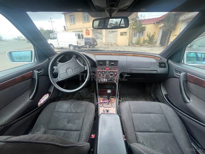 Mercedes C 180 1999, 285,000 km - 1.8 l - Bakı
