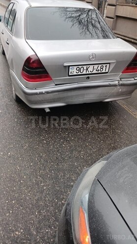 Mercedes C 180 1999, 285,000 km - 1.8 l - Bakı