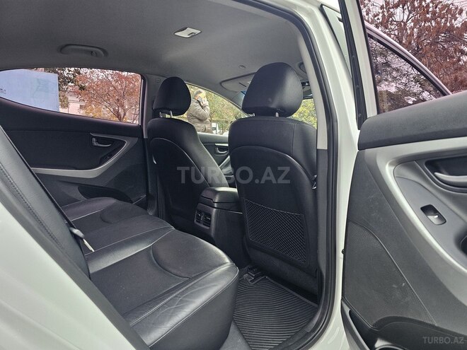 Hyundai Avante 2014, 132,000 km - 1.6 l - Bakı