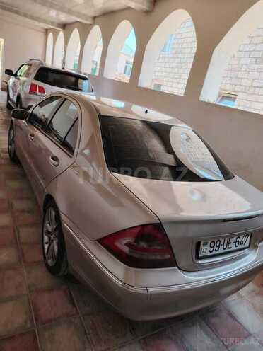 Mercedes C 220 d 2001, 350,000 km - 2.2 l - Sumqayıt