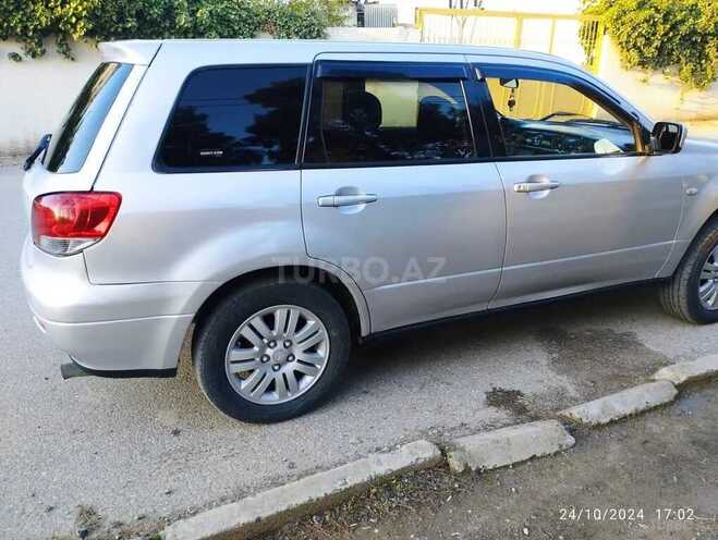 Mitsubishi Airtrek 2001, 340,000 km - 2.0 л - Bakı