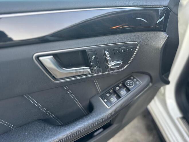 Mercedes E 220 d 2015, 159,650 km - 2.2 l - Lənkəran