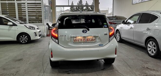 Toyota Aqua 2019, 114,000 km - 1.5 l - Sumqayıt
