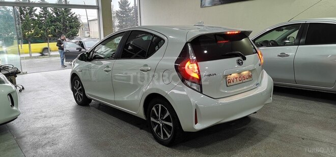 Toyota Aqua 2019, 114,000 km - 1.5 l - Sumqayıt