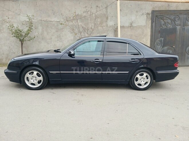 Mercedes E 220 d 2001, 310,000 km - 2.2 l - Bakı