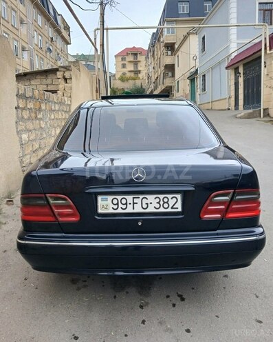 Mercedes E 220 d 2001, 310,000 km - 2.2 l - Bakı