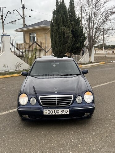 Mercedes E 220 d 2001, 318,058 km - 2.2 л - Bakı