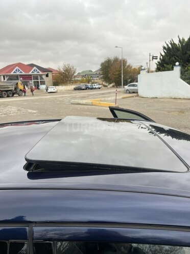 Mercedes E 220 d 2001, 318,058 km - 2.2 л - Bakı
