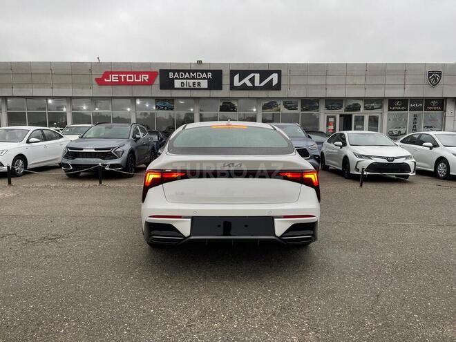 Kia K5-8