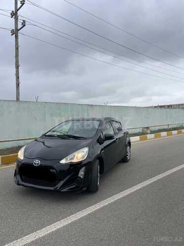 Toyota Aqua 2015, 243,000 km - 1.5 l - Bakı