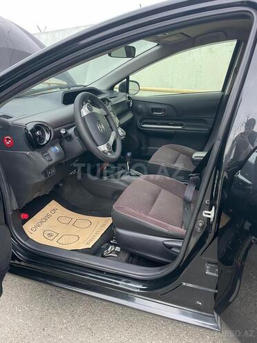 Toyota Aqua 2015, 243,000 km - 1.5 l - Bakı