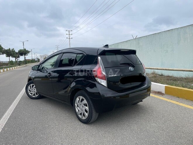 Toyota Aqua 2015, 243,000 km - 1.5 l - Bakı