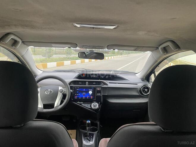Toyota Aqua 2015, 243,000 km - 1.5 l - Bakı