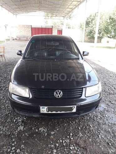 Volkswagen Passat 1998, 355,869 km - 1.8 l - Ağdaş