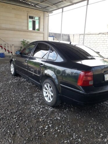 Volkswagen Passat 1998, 355,869 km - 1.8 l - Ağdaş