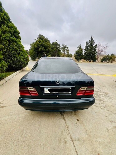 Mercedes E 220 d 2000, 470,000 km - 2.2 l - Xırdalan