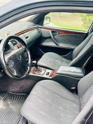 Mercedes E 220 d 2000, 470,000 km - 2.2 l - Xırdalan