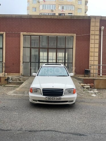 Mercedes C 180 1995, 368,000 km - 1.8 l - Bakı