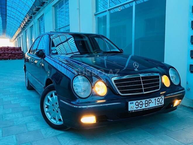 Mercedes E 240 2000, 225,000 km - 2.4 л - Tovuz