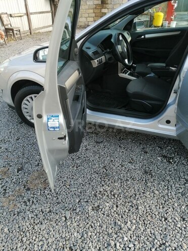 Opel Astra 2007, 189,000 km - 1.4 л - Qəbələ