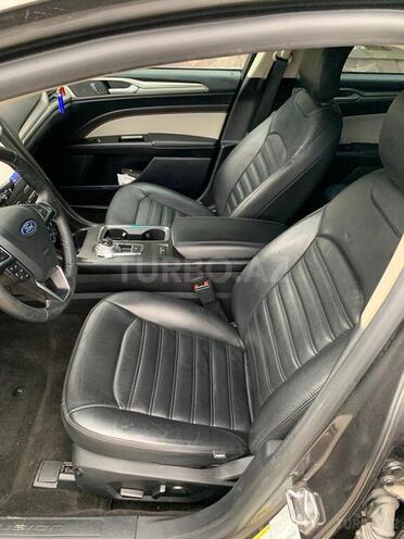 Ford Fusion (North America)-10