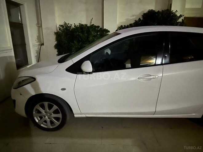 Mazda 2 2012, 175,000 km - 1.5 l - Bakı