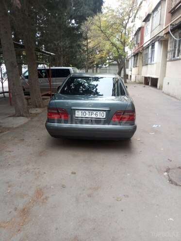 Mercedes E 280 1997, 400,000 km - 2.8 l - Bakı