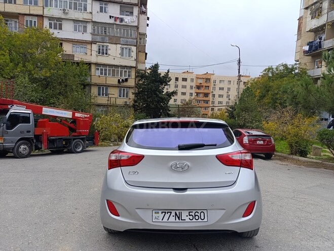 Hyundai i30 2014, 273,500 km - 1.6 л - Bakı