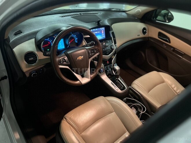 Chevrolet Cruze 2015, 200,000 km - 1.4 l - Gəncə