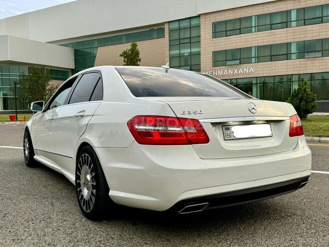 Mercedes E 350 2010, 240,000 km - 3.5 л - Şirvan