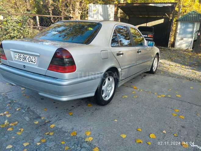 Mercedes C 200 1998, 338,234 km - 2.0 l - Qəbələ