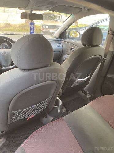 Kia Rio 2009, 170,000 km - 1.4 л - Mingəçevir
