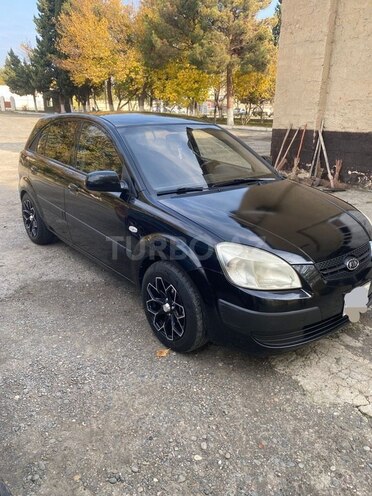 Kia Rio 2009, 170,000 km - 1.4 л - Mingəçevir