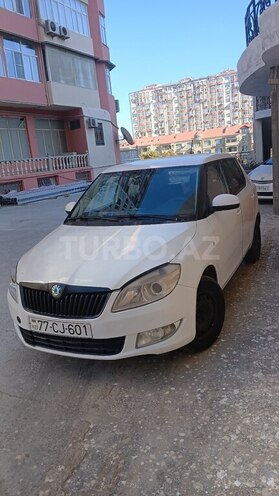 Skoda Fabia 2012, 375,000 km - 1.6 l - Bakı