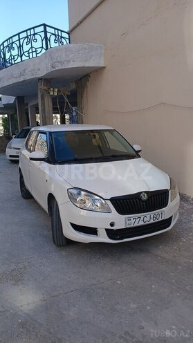 Skoda Fabia 2012, 375,000 km - 1.6 l - Bakı