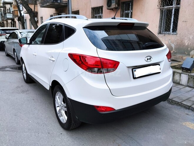 Hyundai ix35 2012, 176,000 km - 2.0 л - Bakı